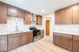15222 Huntington Ct, Orland Park, IL 60462 - Photo 9