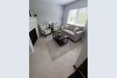 2260 Woodside Drive, Carpentersville, IL 60110 - Photo 19