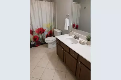 2260 Woodside Drive, Carpentersville, IL 60110 - Photo 13