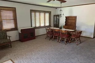 34 S Juniper Dr, North Aurora, IL 60542 - Photo 5