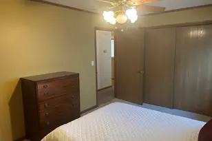 34 S Juniper Dr, North Aurora, IL 60542 - Photo 17