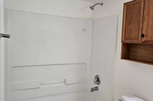 833 Village Quarter Rd, West Dundee, IL 60118 - Photo 19