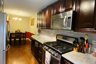 21W 581 North Ave, Lombard, IL 60148 - Photo 5
