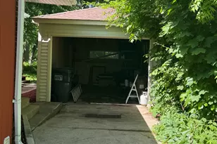 1438 Olive Rd, Homewood, IL 60430 - Photo 3