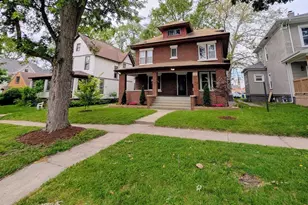 231 S Chicago Ave, Kankakee, IL 60901 - Photo 1