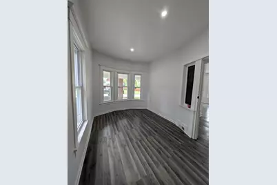 231 S Chicago Avenue, Kankakee, IL 60901 - Photo 9