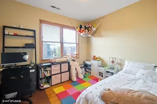 6332 S Ellis Ave, Chicago, IL 60637 - Photo 9