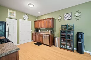 21445 W Douglas Ln, Plainfield, IL 60544 - Photo 9