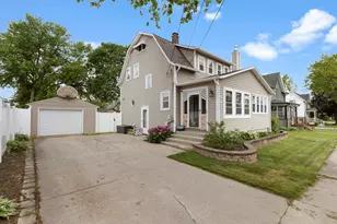 1421 Garfield Ave, Belvidere, IL 61008 - Photo 1