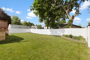 1421 Garfield Ave, Belvidere, IL 61008 - Photo 25