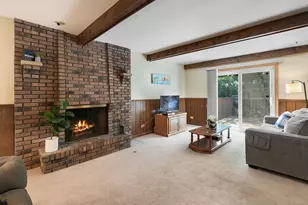 908 Firth Rd, Mundelein, IL 60060 - Photo 11