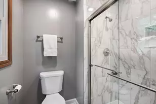 908 Firth Rd, Mundelein, IL 60060 - Photo 17