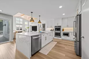 1958 McCraren Rd, Highland Park, IL 60035 - Photo 9