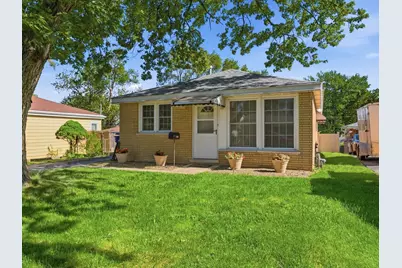 7433 W 114th Street, Worth, IL 60482 - Photo 1