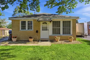 7433 W 114th St, Worth, IL 60482 - Photo 15