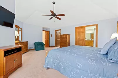 8135 Basswood Road, Orland Park, IL 60462 - Photo 9