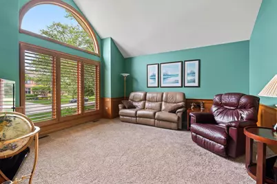 8135 Basswood Road, Orland Park, IL 60462 - Photo 15