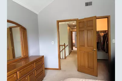 1511 Barrymore Drive, Darien, IL 60561 - Photo 15