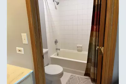 1511 Barrymore Drive, Darien, IL 60561 - Photo 11