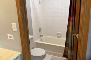 1511 Barrymore Dr, Darien, IL 60561 - Photo 11
