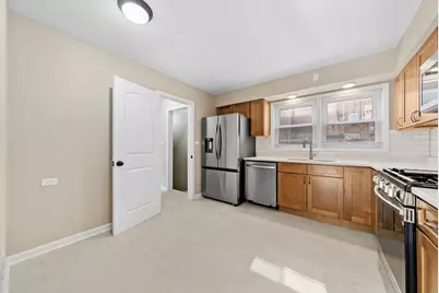 3518 W Main Street, Skokie, IL 60076 - Photo 5