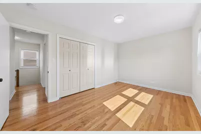 3518 W Main Street, Skokie, IL 60076 - Photo 11