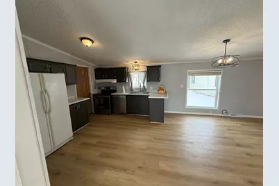409 E Wood Lane, Belvidere, IL 61008 - Photo 9
