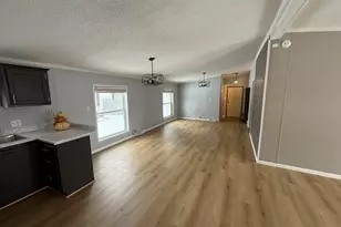 409 E Wood Ln, Belvidere, IL 61008 - Photo 15