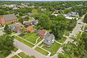 722 Highland Ave, Dixon, IL 61021 - Photo 5