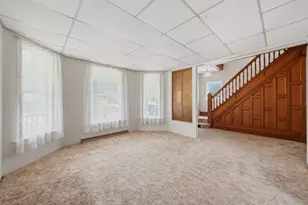 722 Highland Ave, Dixon, IL 61021 - Photo 9