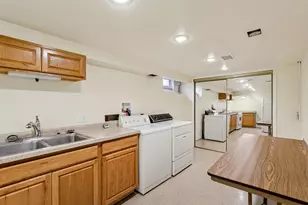 124 Harlem Ave, Glenview, IL 60025 - Photo 11