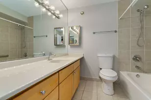 30 E Huron St, Chicago, IL 60611 - Photo 9