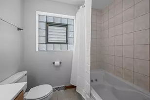 8610 W Summerdale Ave, Chicago, IL 60656 - Photo 13
