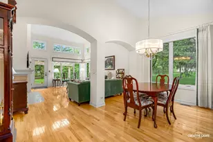 2311 Woodglen Ct, Aurora, IL 60502 - Photo 7