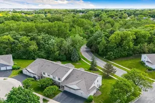 1101 Yorkshire Ct, Elgin, IL 60120 - Photo 37