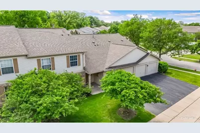 1101 Yorkshire Court #D, Elgin, IL 60120 - Photo 3