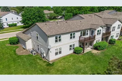 1101 Yorkshire Court #D, Elgin, IL 60120 - Photo 43
