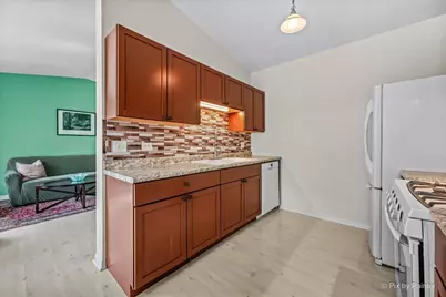 1101 Yorkshire Court #D, Elgin, IL 60120 - Photo 15