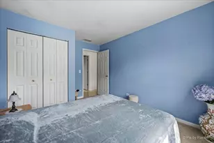 1101 Yorkshire Ct, Elgin, IL 60120 - Photo 25