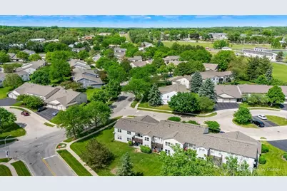 1101 Yorkshire Court #D, Elgin, IL 60120 - Photo 39