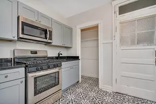 317 W Calendar Ave, La Grange, IL 60525 - Photo 5