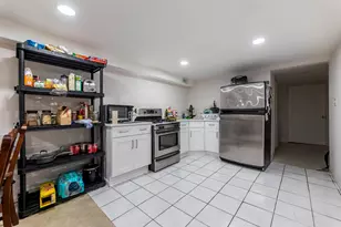 3651 S Wood St, Chicago, IL 60609 - Photo 29