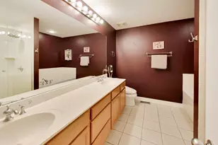 824 Stables Ct, Highwood, IL 60040 - Photo 19