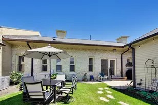 824 Stables Ct, Highwood, IL 60040 - Photo 27