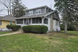 249 E Park Blvd, Villa Park, IL 60181 - Photo 3