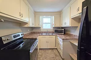 249 E Park Blvd, Villa Park, IL 60181 - Photo 11