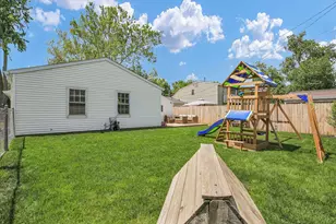 1816 Southwood Dr, Champaign, IL 61821 - Photo 25