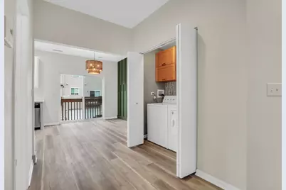 983 Ellsworth Drive, Grayslake, IL 60030 - Photo 17