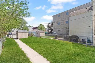 1835 S Ridgeway Ave, Chicago, IL 60623 - Photo 21