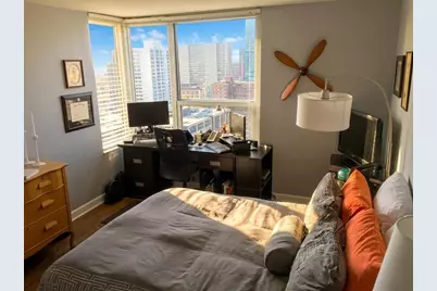 720 W Gordon Terrace #17C, Chicago, IL 60613 - Photo 7
